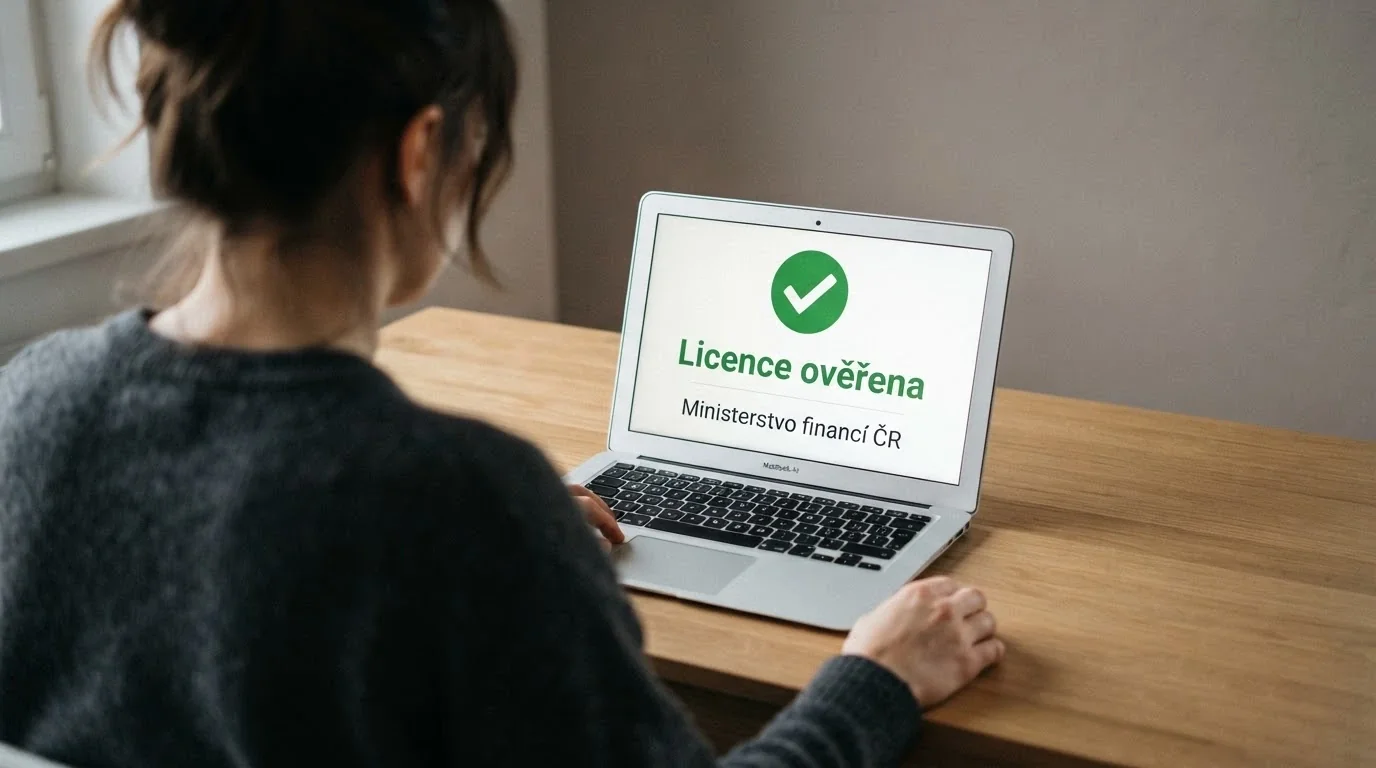 Úřední dokument s pečetí Ministerstva financí ČR a razítkem — symbol licence pro hazardní hry